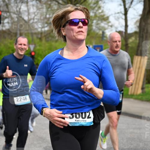 12.04.2026 - 45. Internationalen Wilhelmsburger Insellauf J. Mangold http://msf.ph/oto/9517431 12.04.2026 13:22:01 Ziel 3251, 5201, 3109, 4404, 4362, 2473, 2552, 2130, 2840, 3998, 5462, 5205, 4809, 2002, 2332, 2116, 2116, 3581, 3235, 3915, 5080, 4348, 5085, 3603, 3602, 5092, 2246, 5192, 5171, 3162, 4443, 4442, 3746, 4442, 3746, 5290, 3057, 3667, 5304, 4210, 4014 meine-sportfotos.de