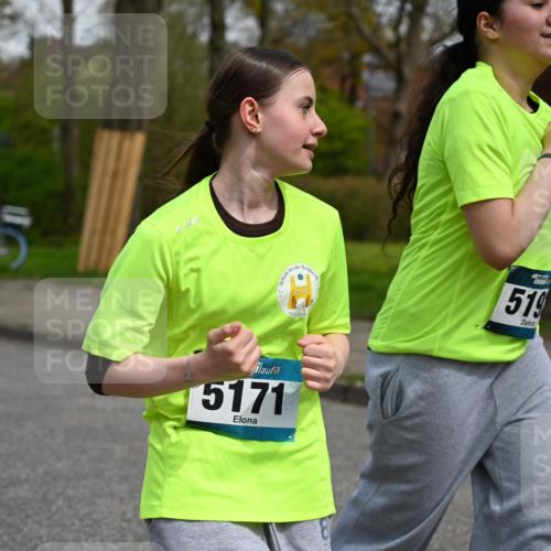 12.04.2026 - 45. Internationalen Wilhelmsburger Insellauf J. Mangold http://msf.ph/oto/9517440 12.04.2026 13:22:03 Ziel 5201, 3109, 4404, 4362, 2473, 2552, 2130, 2840, 3998, 5462, 5205, 4809, 2002, 2332, 2116, 3581, 3235, 3915, 3235, 3915, 5080, 4348, 5085, 3603, 3602, 5092, 2246, 5192, 5171, 3162, 4443, 4442, 3746, 5290, 3057, 3057, 3667, 5304, 4210, 4014, 2158 meine-sportfotos.de