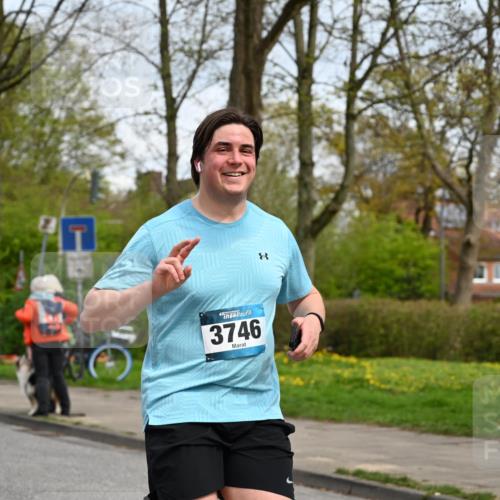 12.04.2026 - 45. Internationalen Wilhelmsburger Insellauf J. Mangold http://msf.ph/oto/9517453 12.04.2026 13:22:10 Ziel 2130, 2840, 3998, 5462, 5205, 4809, 2002, 2332, 2116, 3581, 3235, 3915, 5080, 4348, 5085, 3603, 3602, 5092, 2246, 5192, 5171, 3162, 4443, 4442, 3746, 5290, 3057, 3667, 5304, 4210, 4014, 2158 meine-sportfotos.de