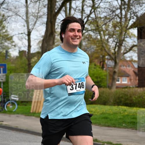 12.04.2026 - 45. Internationalen Wilhelmsburger Insellauf J. Mangold http://msf.ph/oto/9517455 12.04.2026 13:22:11 Ziel 2840, 3998, 5462, 5205, 4809, 2002, 2332, 2116, 3581, 3235, 3915, 5080, 4348, 5085, 3603, 3602, 5092, 2246, 5192, 5171, 2246, 5192, 5171, 3162, 4443, 4442, 3746, 5290, 3057, 3667, 5304, 4210, 4014, 2158 meine-sportfotos.de
