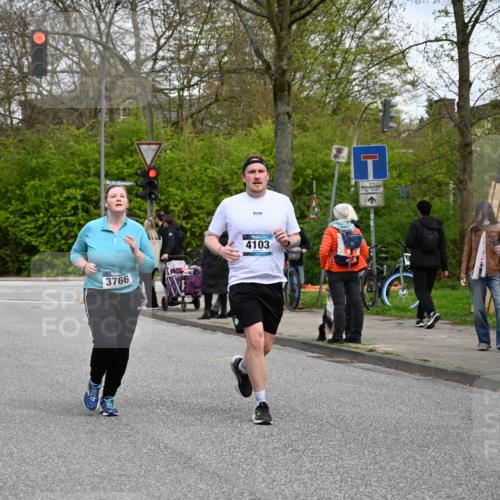 12.04.2026 - 45. Internationalen Wilhelmsburger Insellauf J. Mangold http://msf.ph/oto/9517494 12.04.2026 13:20:30 Ziel 2431, 4121, 5308, 3236, 4718, 2247, 3203, 5342, 3822, 3821, 4999, 4803, 2224, 4223, 4224, 4954, 5258, 3284, 2469, 4305, 4305, 2013, 3233, 5230, 3766, 4103, 4341, 5633, 4284, 4293, 5543, 2363, 2101 meine-sportfotos.de