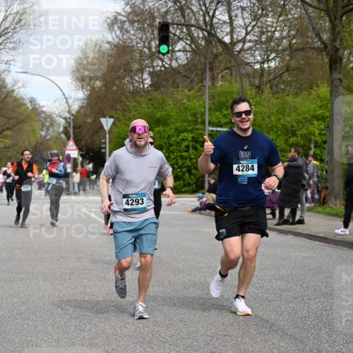 12.04.2026 - 45. Internationalen Wilhelmsburger Insellauf J. Mangold http://msf.ph/oto/9517556 12.04.2026 13:20:42 Ziel 4999, 4803, 2224, 4223, 4224, 4954, 5258, 3284, 2469, 4305, 2013, 3233, 5230, 3766, 4103, 4341, 5633, 4284, 4293, 5543, 2363, 2101, 2101, 4417, 3552, 3551, 2333, 4018, 5716, 4319 meine-sportfotos.de