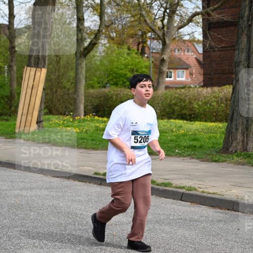12.04.2026 - 45. Internationalen Wilhelmsburger Insellauf J. Mangold http://msf.ph/oto/9517833 12.04.2026 13:21:41 Ziel 4800, 4047, 2175, 3402, 5482, 4017, 3676, 2628, 3251, 5201, 3109, 4404, 3109, 4404, 4362, 2473, 2552, 2130, 2840, 3998, 5462, 5205, 4809, 2002, 2332, 2116, 3581, 3235, 3915, 5080, 4348, 5085 meine-sportfotos.de