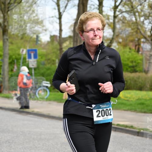 12.04.2026 - 45. Internationalen Wilhelmsburger Insellauf J. Mangold http://msf.ph/oto/9517847 12.04.2026 13:21:43 Ziel 4047, 2175, 3402, 5482, 4017, 3676, 2628, 3251, 5201, 3109, 4404, 4362, 2473, 2552, 2130, 2840, 3998, 5462, 5205, 4809, 2002, 2332, 2116, 3581, 3235, 3915, 5080, 4348, 5085, 3603, 3602 meine-sportfotos.de