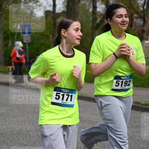 12.04.2026 - 45. Internationalen Wilhelmsburger Insellauf J. Mangold http://msf.ph/oto/9517937 12.04.2026 13:22:03 Ziel 5201, 3109, 4404, 4362, 2473, 2552, 2130, 2840, 3998, 5462, 5205, 4809, 2002, 2332, 2116, 3581, 3235, 3915, 3235, 3915, 5080, 4348, 5085, 3603, 3602, 5092, 2246, 5192, 5171, 3162, 4443, 4442, 3746, 5290, 3057, 3057, 3667, 5304, 4210, 4014, 2158 meine-sportfotos.de