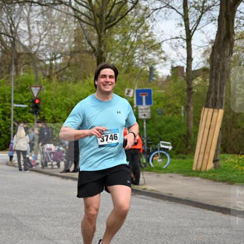 12.04.2026 - 45. Internationalen Wilhelmsburger Insellauf J. Mangold http://msf.ph/oto/9517944 12.04.2026 13:22:10 Ziel 2130, 2840, 3998, 5462, 5205, 4809, 2002, 2332, 2116, 3581, 3235, 3915, 5080, 4348, 5085, 3603, 3602, 5092, 2246, 5192, 5171, 3162, 4443, 4442, 3746, 5290, 3057, 3667, 5304, 4210, 4014, 2158 meine-sportfotos.de