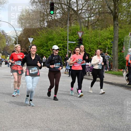 12.04.2026 - 45. Internationalen Wilhelmsburger Insellauf J. Mangold http://msf.ph/oto/9517963 12.04.2026 13:22:14 Ziel 5205, 4809, 2002, 2332, 2116, 3581, 3235, 3915, 5080, 4348, 5085, 3603, 3602, 5092, 2246, 5192, 5171, 3162, 4443, 4442, 3746, 5290, 5290, 3057, 3667, 5304, 4210, 4014, 2158, 2158, 5314 meine-sportfotos.de