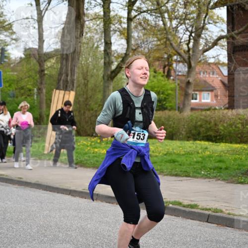 12.04.2026 - 45. Internationalen Wilhelmsburger Insellauf J. Mangold http://msf.ph/oto/9518044 12.04.2026 13:22:42 Ziel 4210, 4014, 2158, 5314, 4557, 2153, 5262, 4593, 4708, 3774, 4358, 5223, 3336, 3783 meine-sportfotos.de