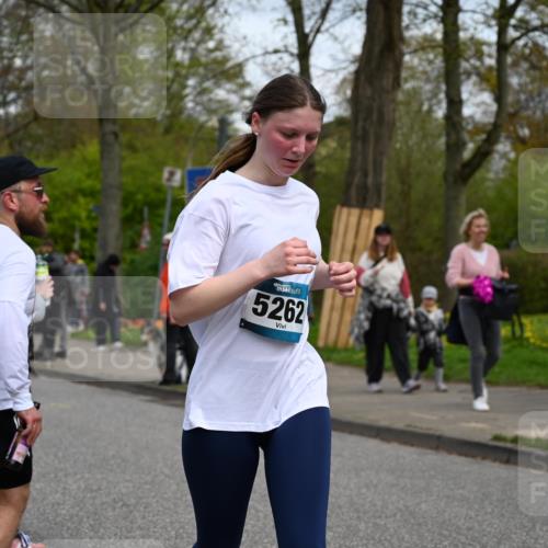 12.04.2026 - 45. Internationalen Wilhelmsburger Insellauf J. Mangold http://msf.ph/oto/9518077 12.04.2026 13:22:46 Ziel 4014, 2158, 5314, 4557, 2153, 5262, 4593, 4593, 4708, 3774, 4358, 5223, 3336, 3783, 3498, 3478 meine-sportfotos.de