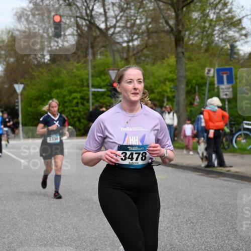 12.04.2026 - 45. Internationalen Wilhelmsburger Insellauf J. Mangold http://msf.ph/oto/9518128 12.04.2026 13:22:54 Ziel 5314, 4557, 2153, 5262, 4593, 4708, 3774, 4358, 5223, 3336, 3783, 3498, 3478, 4176, 5505, 3471, 3814 meine-sportfotos.de