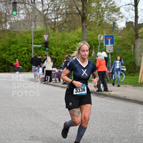 12.04.2026 - 45. Internationalen Wilhelmsburger Insellauf J. Mangold http://msf.ph/oto/9518141 12.04.2026 13:22:57 Ziel 5314, 4557, 2153, 5262, 4593, 4708, 3774, 4358, 5223, 3336, 3783, 3498, 3478, 4176, 5505, 3471, 3814, 2716, 3730, 3353 meine-sportfotos.de