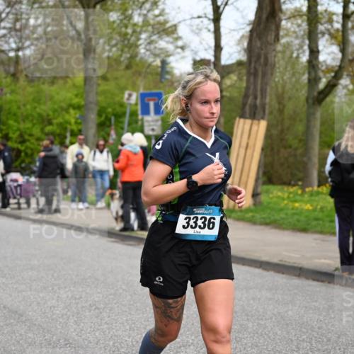 12.04.2026 - 45. Internationalen Wilhelmsburger Insellauf J. Mangold http://msf.ph/oto/9518148 12.04.2026 13:22:57 Ziel 5314, 4557, 2153, 5262, 4593, 4708, 3774, 4358, 5223, 3336, 3783, 3498, 3478, 4176, 5505, 3471, 3814, 2716, 3730, 3353 meine-sportfotos.de
