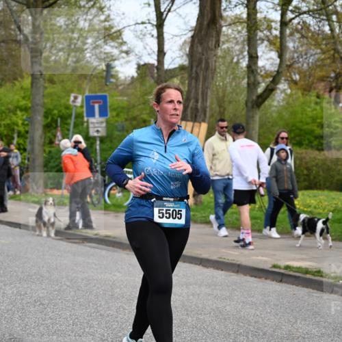 12.04.2026 - 45. Internationalen Wilhelmsburger Insellauf J. Mangold http://msf.ph/oto/9518200 12.04.2026 13:23:07 Ziel 2153, 5262, 4593, 4708, 3774, 4358, 5223, 3336, 3783, 3498, 3498, 3478, 4176, 5505, 3471, 3814, 2716, 2716, 3730, 3353, 2766, 5622 meine-sportfotos.de