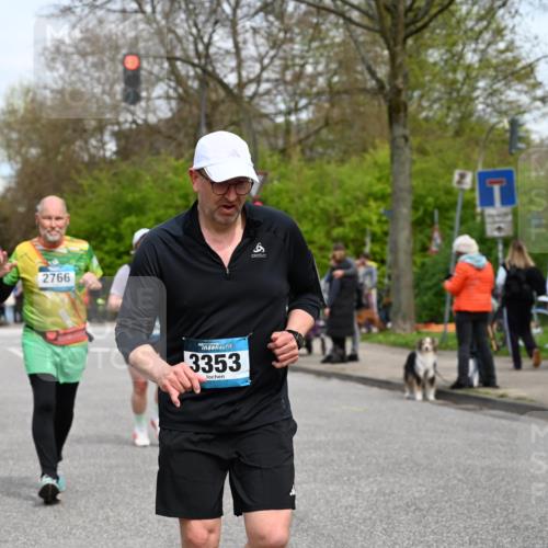12.04.2026 - 45. Internationalen Wilhelmsburger Insellauf J. Mangold http://msf.ph/oto/9518235 12.04.2026 13:23:13 Ziel 4708, 3774, 4358, 5223, 3336, 3783, 3498, 3478, 4176, 5505, 3471, 3471, 3814, 2716, 3730, 3353, 2766, 5622, 3739, 5209, 5212 meine-sportfotos.de