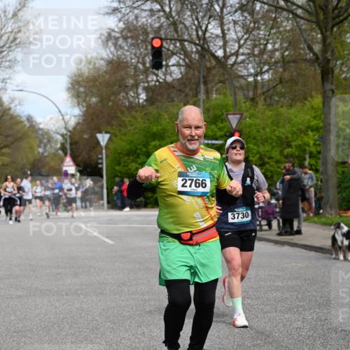 12.04.2026 - 45. Internationalen Wilhelmsburger Insellauf J. Mangold http://msf.ph/oto/9518245 12.04.2026 13:23:14 Ziel 4708, 3774, 4358, 5223, 3336, 3783, 3498, 3478, 4176, 5505, 3471, 3814, 2716, 3730, 3353, 2766, 5622, 3739, 5209, 5212, 2802 meine-sportfotos.de