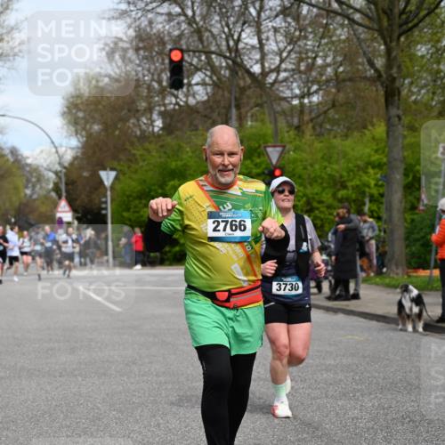 12.04.2026 - 45. Internationalen Wilhelmsburger Insellauf J. Mangold http://msf.ph/oto/9518246 12.04.2026 13:23:14 Ziel 4708, 3774, 4358, 5223, 3336, 3783, 3498, 3478, 4176, 5505, 3471, 3814, 2716, 3730, 3353, 2766, 5622, 3739, 5209, 5212, 2802 meine-sportfotos.de