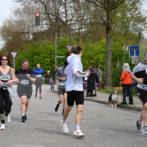 12.04.2026 - 45. Internationalen Wilhelmsburger Insellauf J. Mangold http://msf.ph/oto/9518275 12.04.2026 13:23:24 Ziel 5223, 3336, 3783, 3498, 3478, 4176, 5505, 3471, 3814, 2716, 3730, 3353, 2766, 5622, 3739, 5209, 5212, 5209, 5212, 2802, 2803, 3258, 3259, 4073, 4292, 4517, 3872 meine-sportfotos.de