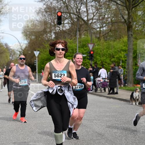 12.04.2026 - 45. Internationalen Wilhelmsburger Insellauf J. Mangold http://msf.ph/oto/9518287 12.04.2026 13:23:26 Ziel 5223, 3336, 3783, 3498, 3478, 4176, 5505, 3471, 3814, 2716, 3730, 3353, 2766, 5622, 3739, 5209, 5212, 2802, 2802, 2803, 3258, 3259, 4073, 4292, 4517, 3872, 5017 meine-sportfotos.de