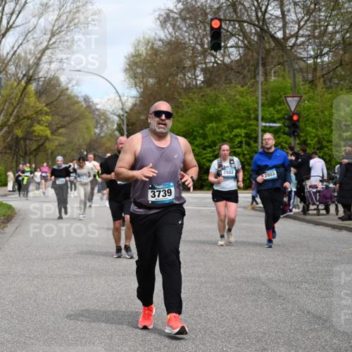 12.04.2026 - 45. Internationalen Wilhelmsburger Insellauf J. Mangold http://msf.ph/oto/9518298 12.04.2026 13:23:27 Ziel 3336, 3783, 3498, 3478, 4176, 5505, 3471, 3814, 2716, 3730, 3353, 2766, 5622, 3739, 5209, 5212, 2802, 2803, 2803, 3258, 3259, 4073, 4292, 4517, 3872, 5017 meine-sportfotos.de