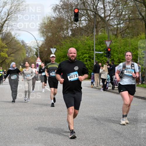 12.04.2026 - 45. Internationalen Wilhelmsburger Insellauf J. Mangold http://msf.ph/oto/9518314 12.04.2026 13:23:29 Ziel 3336, 3783, 3498, 3478, 4176, 5505, 3471, 3814, 2716, 3730, 3353, 2766, 5622, 3739, 5209, 5212, 2802, 2803, 3258, 3259, 4073, 4292, 4517, 3872, 5017, 3871 meine-sportfotos.de