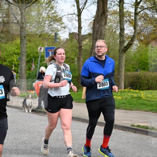 12.04.2026 - 45. Internationalen Wilhelmsburger Insellauf J. Mangold http://msf.ph/oto/9518323 12.04.2026 13:23:31 Ziel 3498, 3478, 4176, 5505, 3471, 3814, 2716, 3730, 3353, 2766, 5622, 5622, 3739, 5209, 5212, 2802, 2803, 3258, 3259, 4073, 4292, 4517, 3872, 5017, 3871, 5632, 4365, 3267, 2562 meine-sportfotos.de