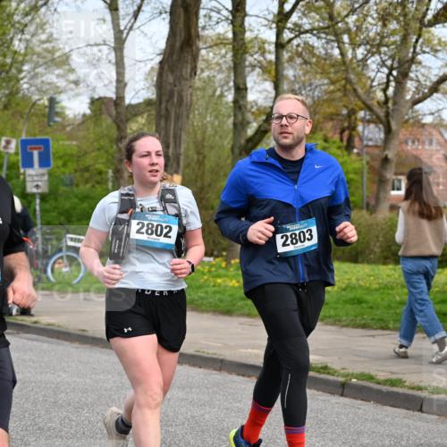 12.04.2026 - 45. Internationalen Wilhelmsburger Insellauf J. Mangold http://msf.ph/oto/9518328 12.04.2026 13:23:31 Ziel 3498, 3478, 4176, 5505, 3471, 3814, 2716, 3730, 3353, 2766, 5622, 5622, 3739, 5209, 5212, 2802, 2803, 3258, 3259, 4073, 4292, 4517, 3872, 5017, 3871, 5632, 4365, 3267, 2562 meine-sportfotos.de