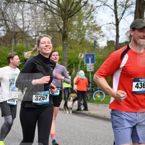 12.04.2026 - 45. Internationalen Wilhelmsburger Insellauf J. Mangold http://msf.ph/oto/9518450 12.04.2026 13:23:52 Ziel 2766, 5622, 3739, 5209, 5212, 2802, 2803, 3258, 3259, 4073, 4292, 4517, 3872, 5017, 3871, 5632, 4365, 3267, 2562, 5356, 5355, 4567, 2145 meine-sportfotos.de
