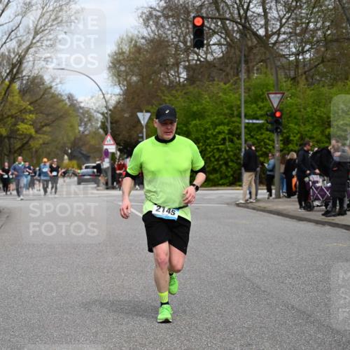 12.04.2026 - 45. Internationalen Wilhelmsburger Insellauf J. Mangold http://msf.ph/oto/9518504 12.04.2026 13:24:02 Ziel 2802, 2803, 3258, 3259, 4073, 4292, 4517, 3872, 5017, 3871, 5632, 4365, 3267, 2562, 5356, 5355, 4567, 2145, 3936, 4908, 4016, 2111, 2112, 2290 meine-sportfotos.de