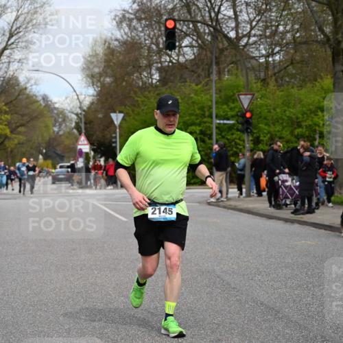 12.04.2026 - 45. Internationalen Wilhelmsburger Insellauf J. Mangold http://msf.ph/oto/9518508 12.04.2026 13:24:03 Ziel 2802, 2803, 3258, 3259, 4073, 4292, 4517, 3872, 5017, 3871, 5632, 4365, 3267, 2562, 5356, 5355, 4567, 2145, 3936, 4908, 4016, 2111, 2112, 2290, 4812 meine-sportfotos.de