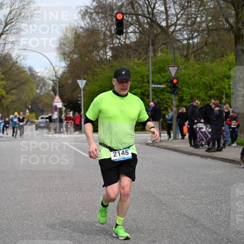 12.04.2026 - 45. Internationalen Wilhelmsburger Insellauf J. Mangold http://msf.ph/oto/9518509 12.04.2026 13:24:03 Ziel 2802, 2803, 3258, 3259, 4073, 4292, 4517, 3872, 5017, 3871, 5632, 4365, 3267, 2562, 5356, 5355, 4567, 2145, 3936, 4908, 4016, 2111, 2112, 2290, 4812 meine-sportfotos.de