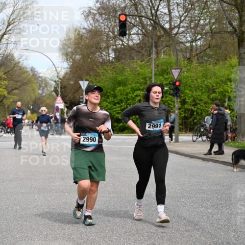 12.04.2026 - 45. Internationalen Wilhelmsburger Insellauf J. Mangold http://msf.ph/oto/9518574 12.04.2026 13:24:22 Ziel 5356, 5355, 4567, 2145, 3936, 4908, 4016, 4908, 4016, 2111, 2112, 2290, 4812, 2990, 2991, 2012, 5021, 4751, 2558, 2557 meine-sportfotos.de