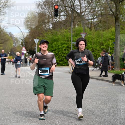 12.04.2026 - 45. Internationalen Wilhelmsburger Insellauf J. Mangold http://msf.ph/oto/9518578 12.04.2026 13:24:22 Ziel 5356, 5355, 4567, 2145, 3936, 4908, 4016, 4908, 4016, 2111, 2112, 2290, 4812, 2990, 2991, 2012, 5021, 4751, 2558, 2557 meine-sportfotos.de