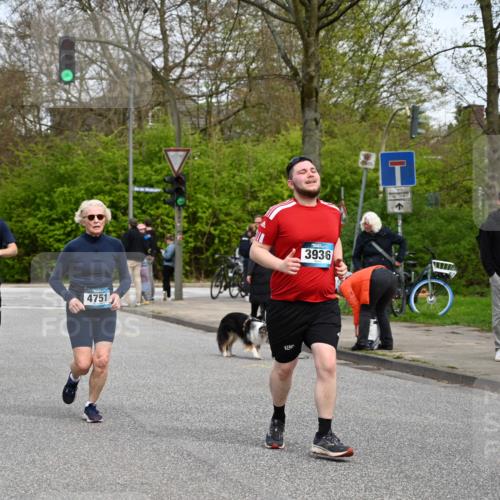 12.04.2026 - 45. Internationalen Wilhelmsburger Insellauf J. Mangold http://msf.ph/oto/9518593 12.04.2026 13:24:28 Ziel 4567, 2145, 3936, 4908, 4016, 2111, 2112, 2290, 4812, 2990, 2991, 2990, 2991, 2012, 5021, 5021, 4751, 2558, 2557 meine-sportfotos.de