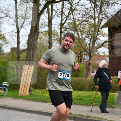 12.04.2026 - 45. Internationalen Wilhelmsburger Insellauf J. Mangold http://msf.ph/oto/9518697 12.04.2026 13:25:04 Ziel 5021, 4751, 2558, 2557, 2848, 2258, 2257, 2718, 5152, 5757, 3649 meine-sportfotos.de