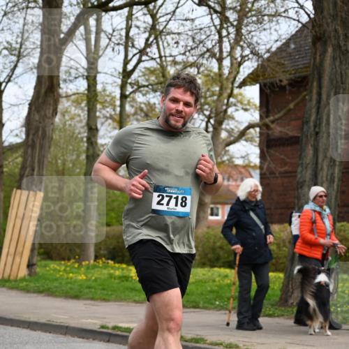 12.04.2026 - 45. Internationalen Wilhelmsburger Insellauf J. Mangold http://msf.ph/oto/9518699 12.04.2026 13:25:04 Ziel 5021, 4751, 2558, 2557, 2848, 2258, 2257, 2718, 5152, 5757, 3649 meine-sportfotos.de