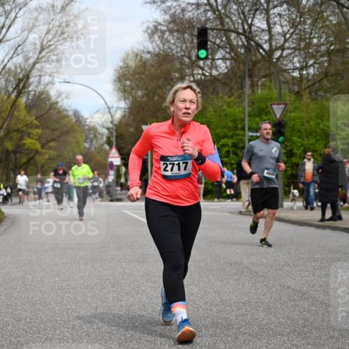 12.04.2026 - 45. Internationalen Wilhelmsburger Insellauf J. Mangold http://msf.ph/oto/9518739 12.04.2026 13:25:22 Ziel 2848, 2258, 2257, 2718, 5152, 5757, 3649, 4604, 4790, 2717, 2717, 4431, 3023, 3024, 2881 meine-sportfotos.de