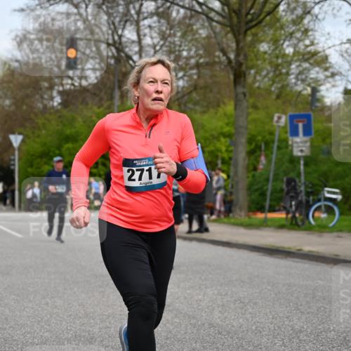 12.04.2026 - 45. Internationalen Wilhelmsburger Insellauf J. Mangold http://msf.ph/oto/9518748 12.04.2026 13:25:23 Ziel 2848, 2258, 2257, 2718, 5152, 5757, 3649, 4604, 4790, 2717, 4431, 3023, 3024, 2881 meine-sportfotos.de