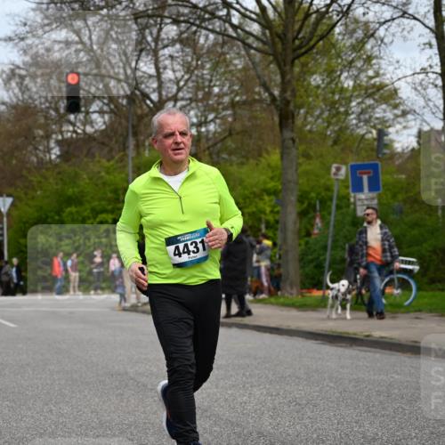 12.04.2026 - 45. Internationalen Wilhelmsburger Insellauf J. Mangold http://msf.ph/oto/9518783 12.04.2026 13:25:30 Ziel 2848, 2258, 2257, 2718, 5152, 5757, 3649, 4604, 4790, 2717, 4431, 3023, 3023, 3024, 2881, 4064, 4684 meine-sportfotos.de
