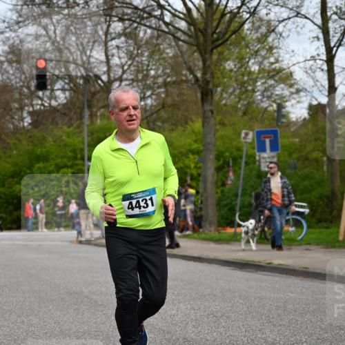 12.04.2026 - 45. Internationalen Wilhelmsburger Insellauf J. Mangold http://msf.ph/oto/9518784 12.04.2026 13:25:30 Ziel 2848, 2258, 2257, 2718, 5152, 5757, 3649, 4604, 4790, 2717, 4431, 3023, 3023, 3024, 2881, 4064, 4684 meine-sportfotos.de