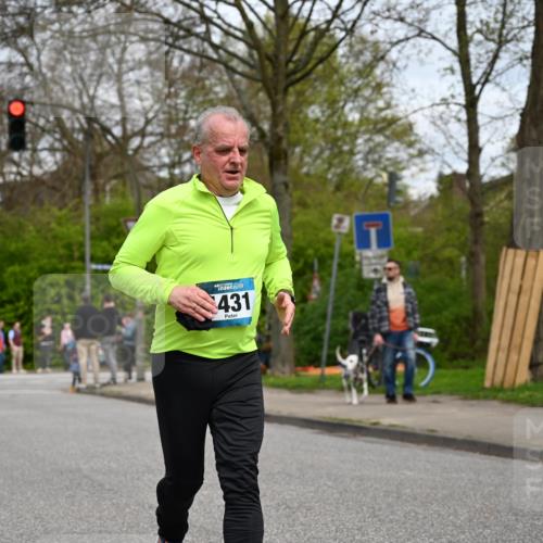 12.04.2026 - 45. Internationalen Wilhelmsburger Insellauf J. Mangold http://msf.ph/oto/9518787 12.04.2026 13:25:30 Ziel 2848, 2258, 2257, 2718, 5152, 5757, 3649, 4604, 4790, 2717, 4431, 3023, 3023, 3024, 2881, 4064, 4684 meine-sportfotos.de