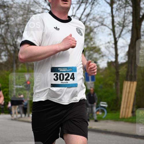 12.04.2026 - 45. Internationalen Wilhelmsburger Insellauf J. Mangold http://msf.ph/oto/9518828 12.04.2026 13:25:40 Ziel 5152, 5757, 3649, 4604, 4790, 2717, 4431, 3023, 3024, 2881, 4064, 4684, 2298, 4839, 4840, 4774, 4881 meine-sportfotos.de