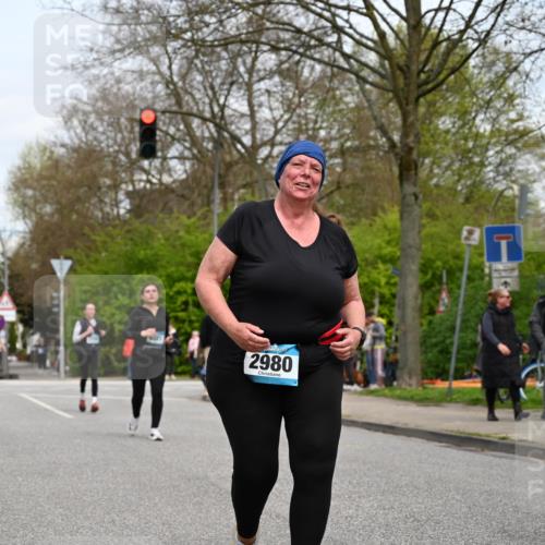 12.04.2026 - 45. Internationalen Wilhelmsburger Insellauf J. Mangold http://msf.ph/oto/9518831 12.04.2026 13:25:42 Ziel 5152, 5757, 3649, 4604, 4790, 2717, 4431, 3023, 3023, 3024, 2881, 4064, 4684, 2298, 4839, 4840, 4774, 4881, 4049 meine-sportfotos.de