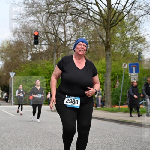 12.04.2026 - 45. Internationalen Wilhelmsburger Insellauf J. Mangold http://msf.ph/oto/9518832 12.04.2026 13:25:42 Ziel 5152, 5757, 3649, 4604, 4790, 2717, 4431, 3023, 3023, 3024, 2881, 4064, 4684, 2298, 4839, 4840, 4774, 4881, 4049 meine-sportfotos.de