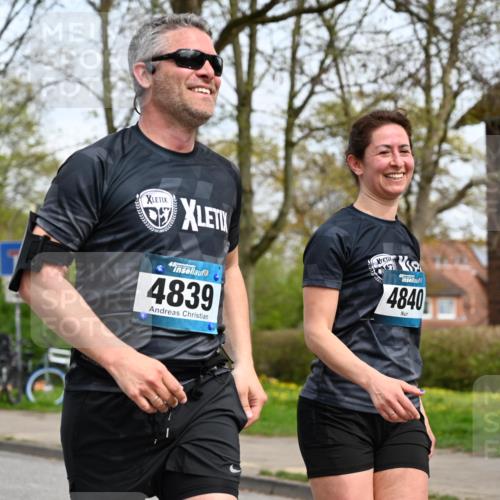 12.04.2026 - 45. Internationalen Wilhelmsburger Insellauf J. Mangold http://msf.ph/oto/9518865 12.04.2026 13:25:53 Ziel 3649, 4604, 4790, 2717, 4431, 3023, 3024, 2881, 4064, 4684, 2298, 4839, 4840, 4774, 4881, 4049, 4411, 5206, 2360 meine-sportfotos.de