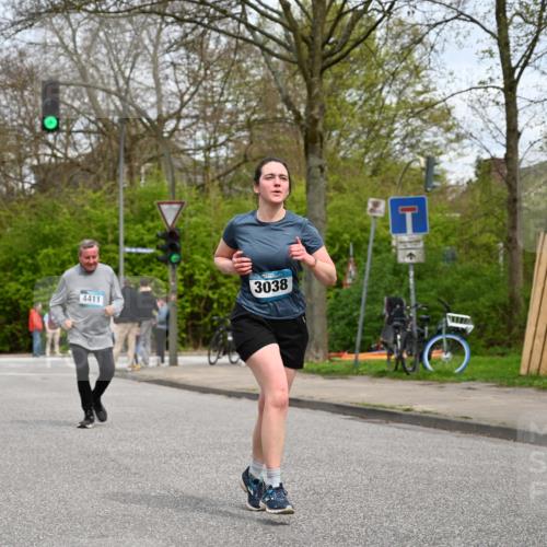 12.04.2026 - 45. Internationalen Wilhelmsburger Insellauf J. Mangold http://msf.ph/oto/9518894 12.04.2026 13:26:00 Ziel 4431, 3023, 3024, 2881, 4064, 4684, 2298, 4839, 4840, 4774, 4774, 4881, 4049, 4411, 5206, 2360, 5245, 2933, 2359, 4124, 2980, 3640 meine-sportfotos.de