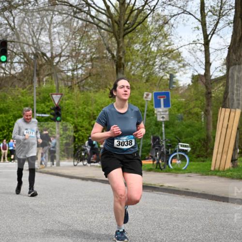 12.04.2026 - 45. Internationalen Wilhelmsburger Insellauf J. Mangold http://msf.ph/oto/9518897 12.04.2026 13:26:00 Ziel 4431, 3023, 3024, 2881, 4064, 4684, 2298, 4839, 4840, 4774, 4774, 4881, 4049, 4411, 5206, 2360, 5245, 2933, 2359, 4124, 2980, 3640 meine-sportfotos.de