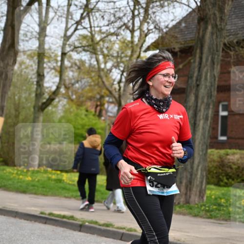 12.04.2026 - 45. Internationalen Wilhelmsburger Insellauf J. Mangold http://msf.ph/oto/9518920 12.04.2026 13:26:09 Ziel 2881, 4064, 4684, 2298, 4839, 4840, 4774, 4881, 4049, 4411, 5206, 2360, 5245, 2933, 2359, 4124, 2980, 3640 meine-sportfotos.de