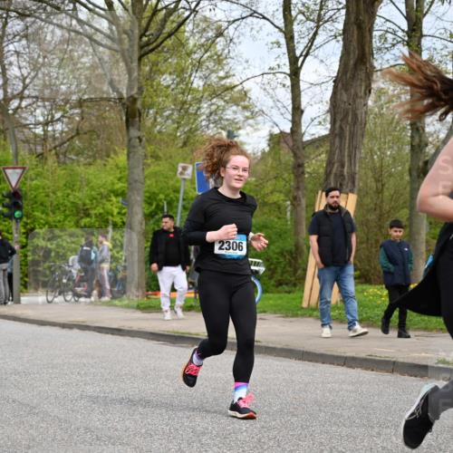 12.04.2026 - 45. Internationalen Wilhelmsburger Insellauf J. Mangold http://msf.ph/oto/9519075 12.04.2026 13:26:46 Ziel 2980, 3640, 2721, 3756, 3755, 2968, 2306, 2969, 2969, 3888, 3960, 3955, 4900 meine-sportfotos.de