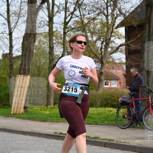12.04.2026 - 45. Internationalen Wilhelmsburger Insellauf J. Mangold http://msf.ph/oto/9519160 12.04.2026 13:27:17 Ziel 2968, 2306, 2969, 3888, 3960, 3955, 4900, 2944, 2945, 5222, 3215, 2756, 2180, 3132, 3132, 2875, 3938, 3937, 4222, 4221, 4575, 4574 meine-sportfotos.de