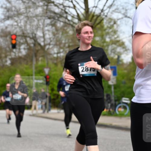 12.04.2026 - 45. Internationalen Wilhelmsburger Insellauf J. Mangold http://msf.ph/oto/9519197 12.04.2026 13:27:26 Ziel 3960, 3955, 4900, 2944, 2945, 5222, 3215, 2756, 2180, 3132, 2875, 3938, 3937, 4222, 4221, 4575, 4574 meine-sportfotos.de